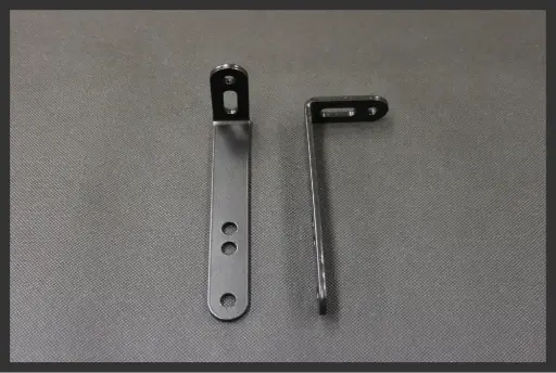  05-7040 - Center Sofa Support Bracket 